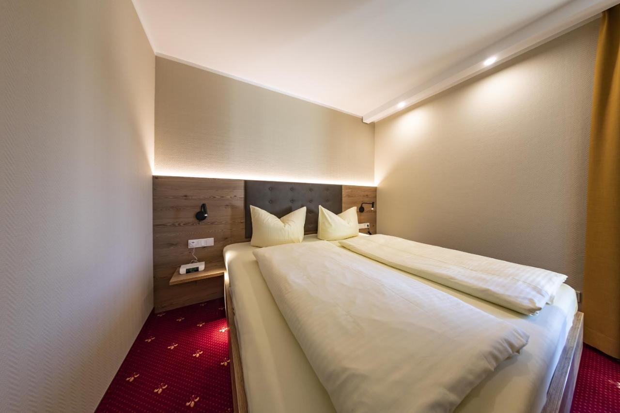אלספלד Hotel Zur Schmiede מראה חיצוני תמונה