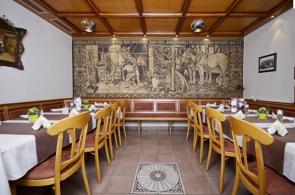 אלספלד Hotel Zur Schmiede מראה חיצוני תמונה